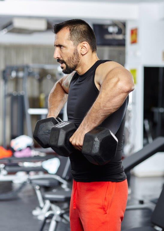 Dumbell Shoulder -Trap Horizontal Raises